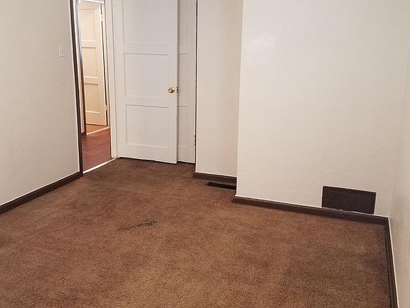 3rd image of 3136 Germantown St