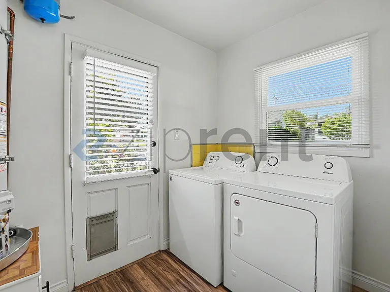 7357 Forest Ave — Photo 12