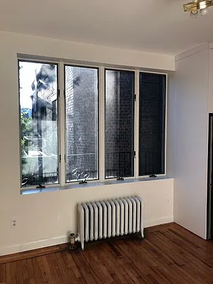 Rented by Georgine Podhorsky, LREB | media 10