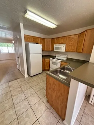 Brookshire Townhomes Photo 1