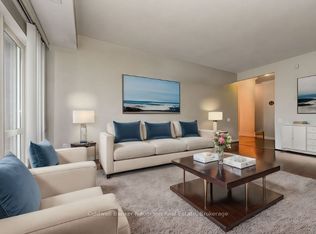 60 Old Mill Rd #409, Oakville, ON L6J 7V9