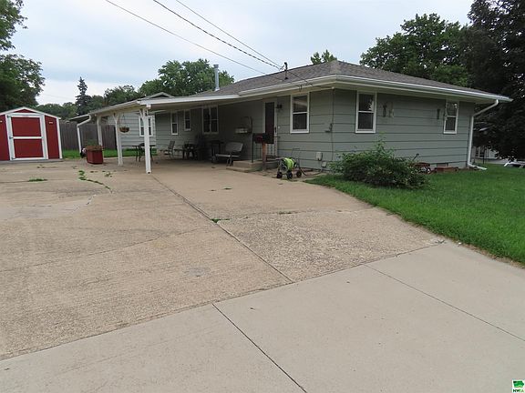 3rd image of 2621 S Magnolia St