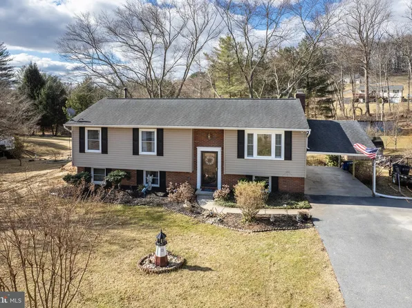 2631 Coon Club Rd, Westminster, MD 21157