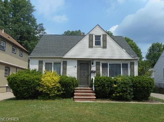 1st image of 20471 Lindbergh Ave