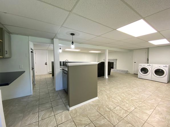 6 Williamsburg Dr, Amherst, NH 03031