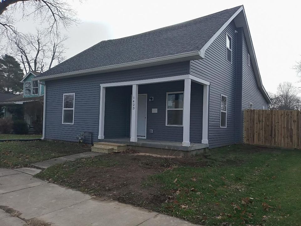 1st image of 1423 Evans Ave
