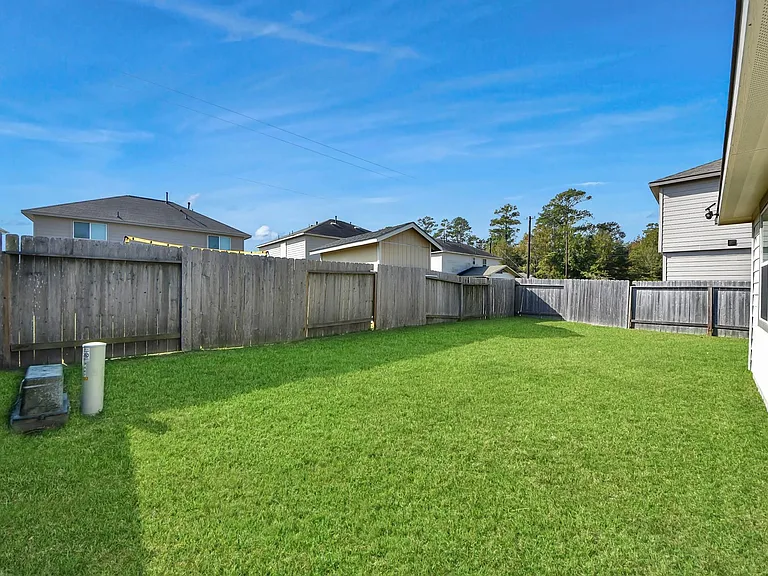 9447 Klein Ln — Photo 39