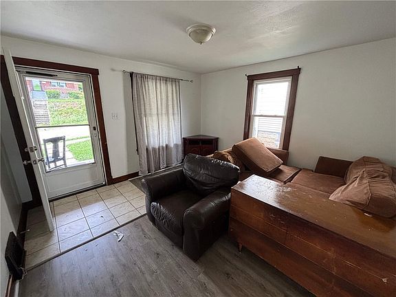 2nd image of 713 Hiland Ave