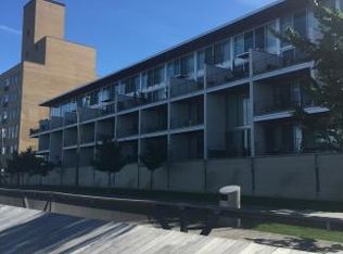 101 Cherry St UNIT 213, Green Bay, WI 54301