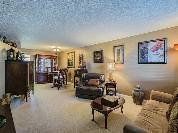 5th image of 4715 Bay St NE APT 125
