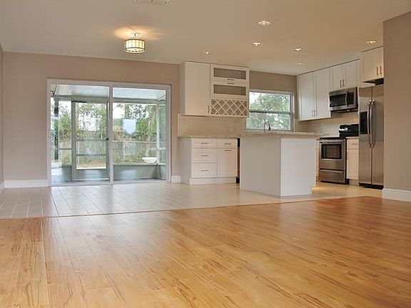 2nd image of 233 Lochmond Dr