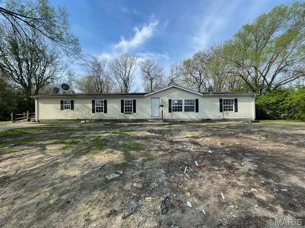 1918 Boismenue Ave, East Saint Louis, IL 62207