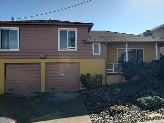 3rd image of 347 Paramount Dr