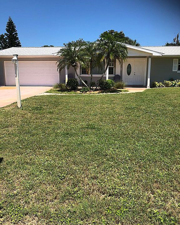 1st image of 5 Dunes Cir