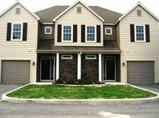 27 Renaissance Ln, Wilton, NY 12831