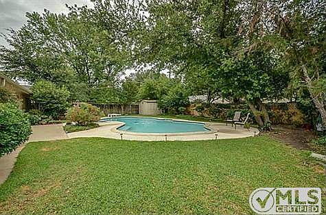 1st image of 7520 Terry Dr