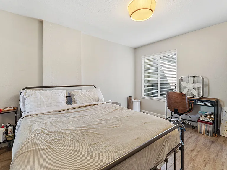 2524 T St #16 — Photo 17