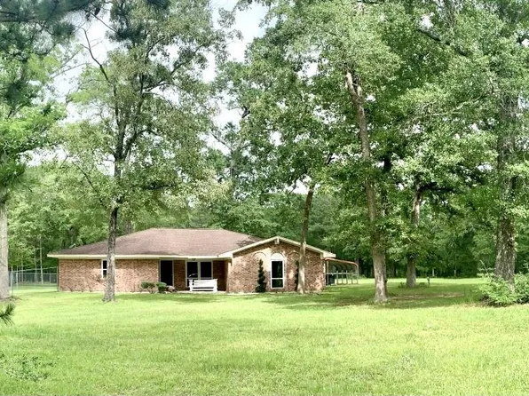 14974 East Dr, Conroe, TX 77302