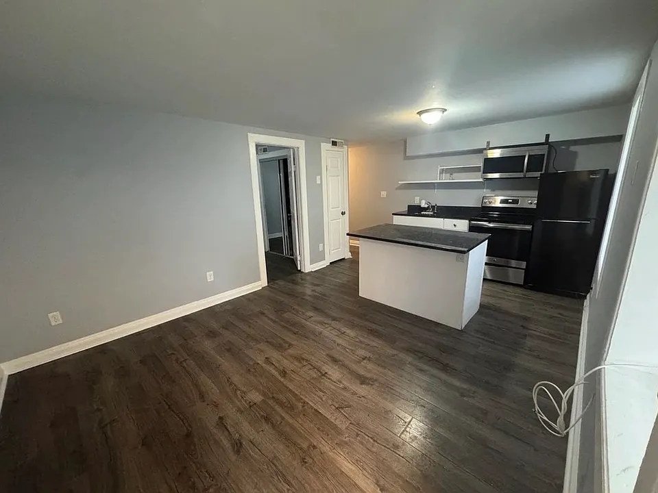 11 N Jay St #2