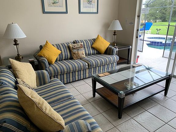 4th image of 8541 Palm Harbour Dr