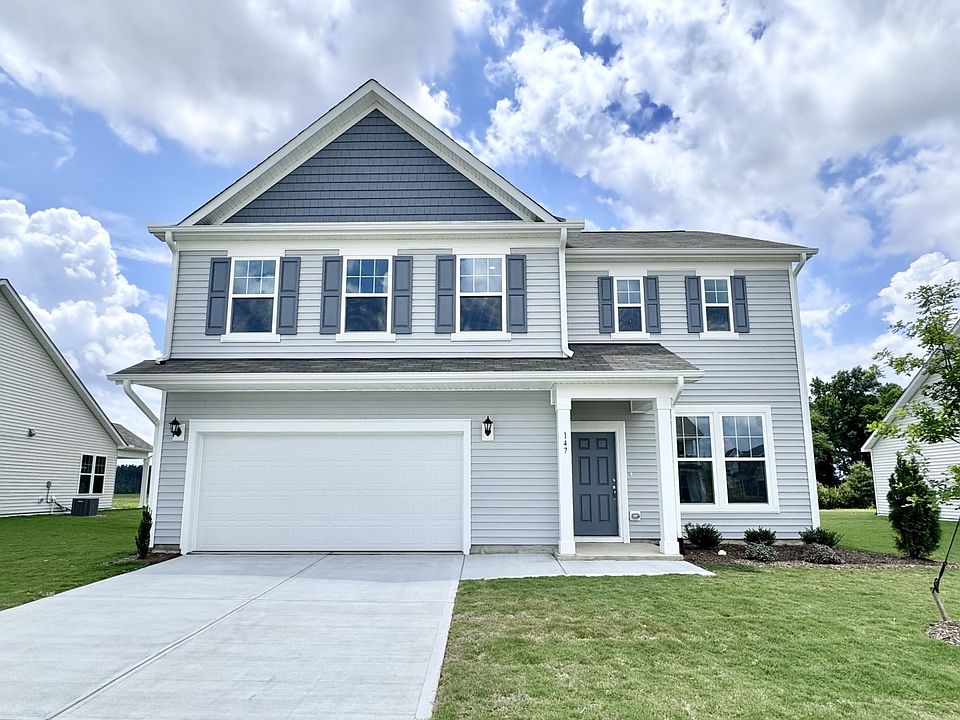 1st image of 147 Winding Creek Dr