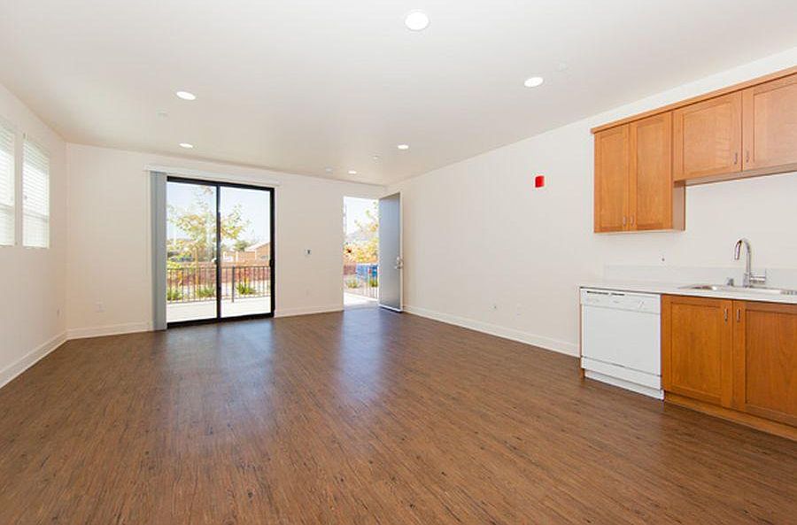 2nd image of 2224 Emily St #102