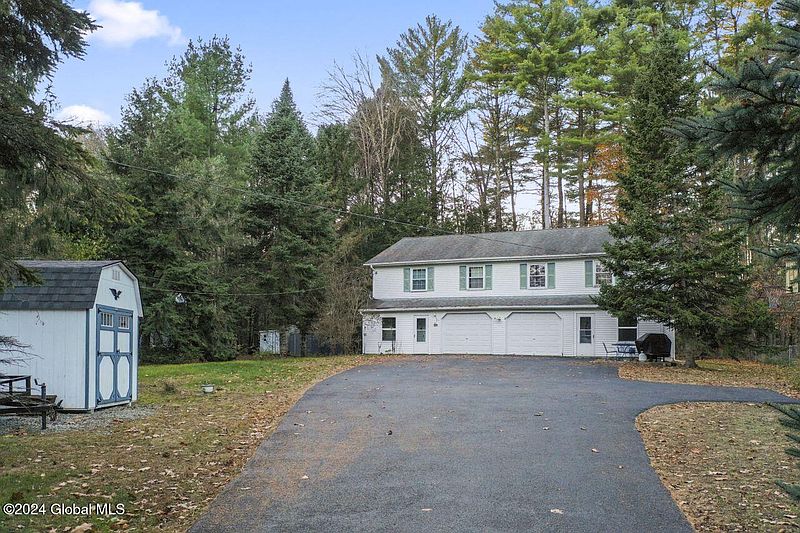 2nd image of 108-110 Sandhill Road