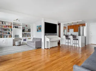 515 East 72nd Street 29F image 1 of 10
