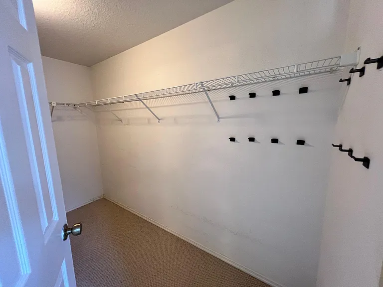 9639 Fox Hearst Rd — Photo 45