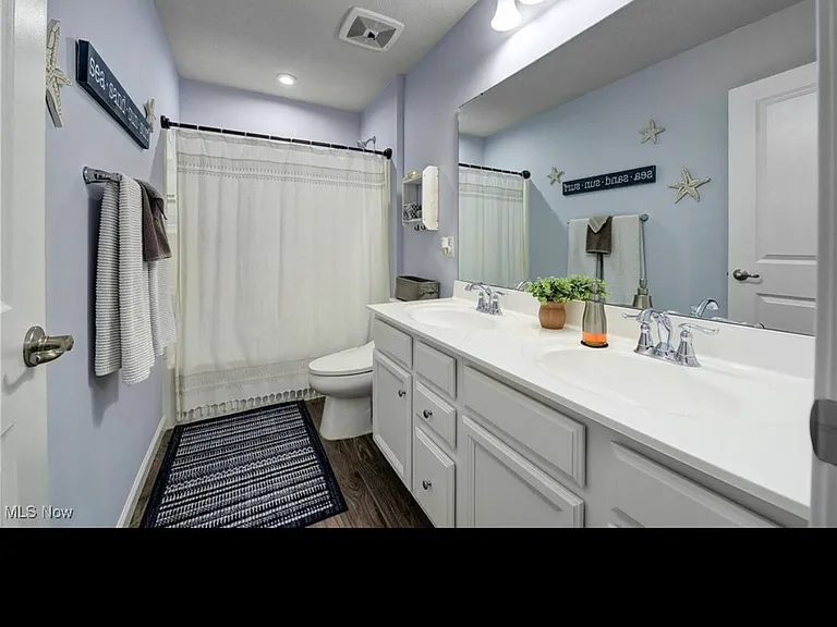 9206 Winfield Ln — Photo 18