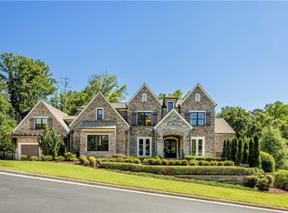 3858 Teesdale Ct, Sandy Springs, GA 30350