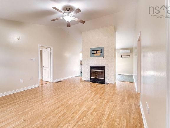 2nd image of 19 Shiloh Dr