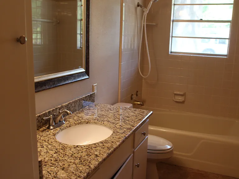 3012 Tower Dr — Photo 14