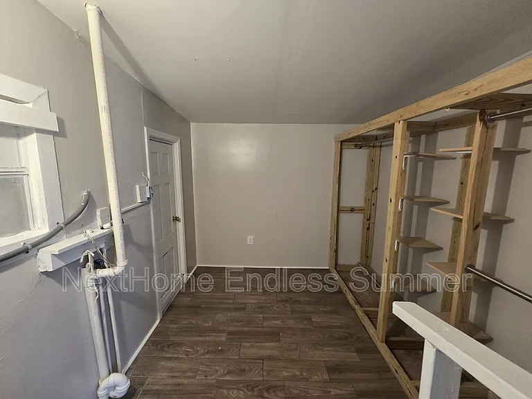 2524 Forest Blvd — Photo 6