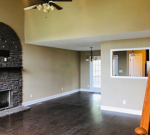4th image of 1217 Meachem Dr