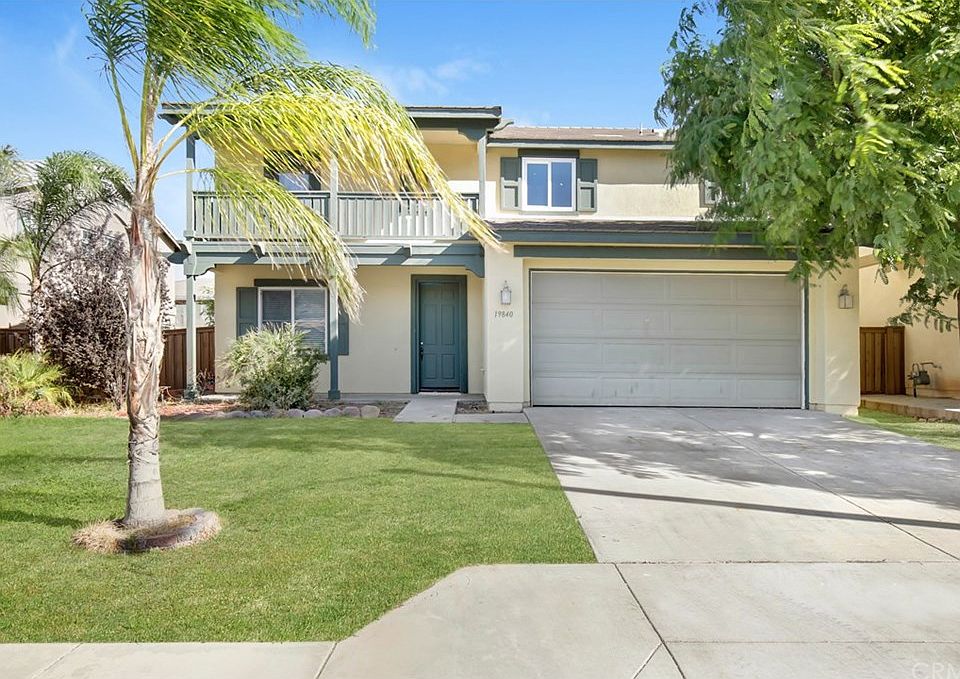1st image of 19840 Silverwood Dr