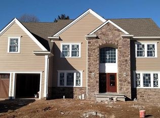 7 Forest Dr, Florham Park, NJ 07932