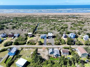 578 Sand Dune Avenue SW, Ocean Shores, WA