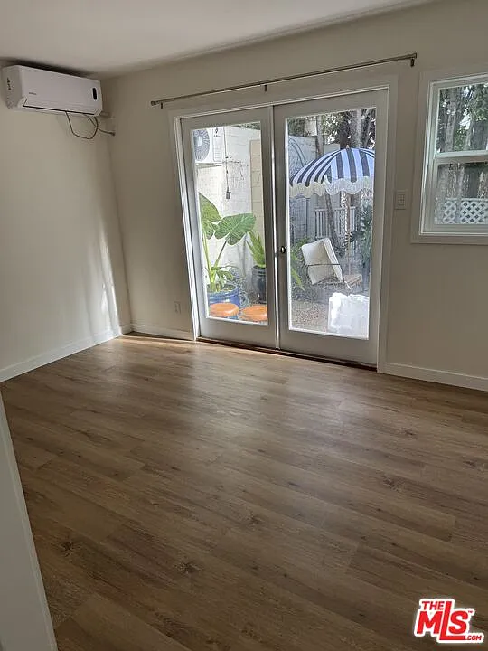 Studio, $3,545 — Photo 1