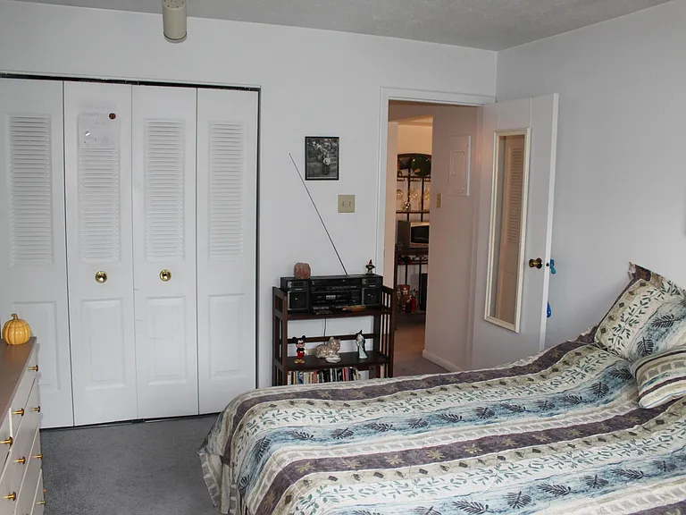Alder Ridge — Photo 20