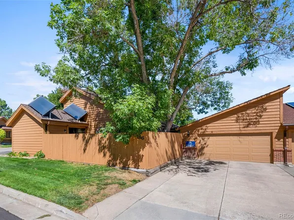 186 S Dearborn Circle, Aurora, CO 80012