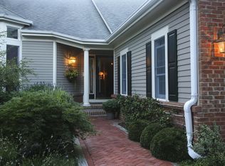 152 Alderbrook Rd, Little Silver, NJ 07739