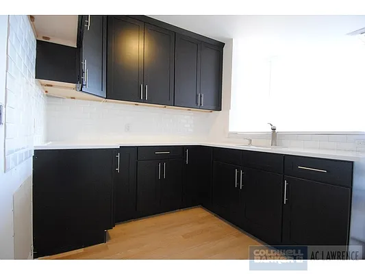 Rented by Aclawrence | media 30