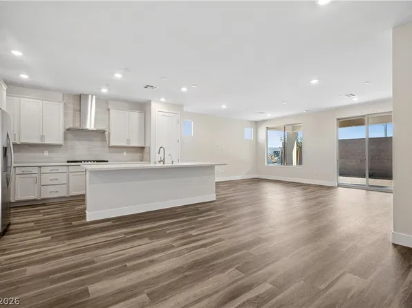 9631 Garnet Fire Ln, Las Vegas, NV 89143