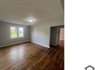 166 Chancellor Ave #4, Newark, NJ 07112