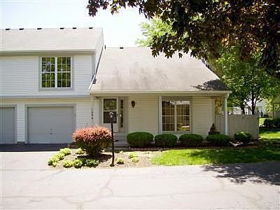1st image of 1090 Foxshire Pl
