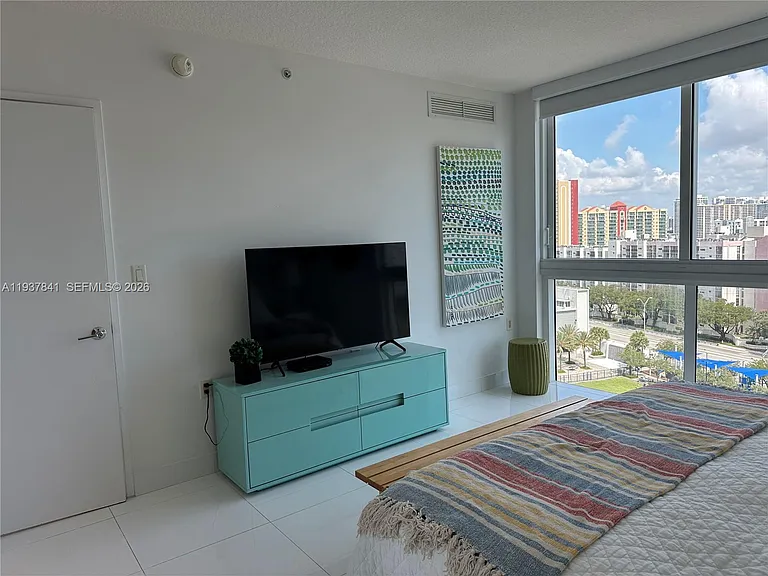 150 Sunny Isles Blvd #11102 — Photo 12