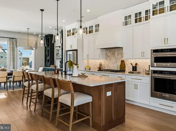 0 River Trail Cir #Ii, King Of Prussia, PA 19406