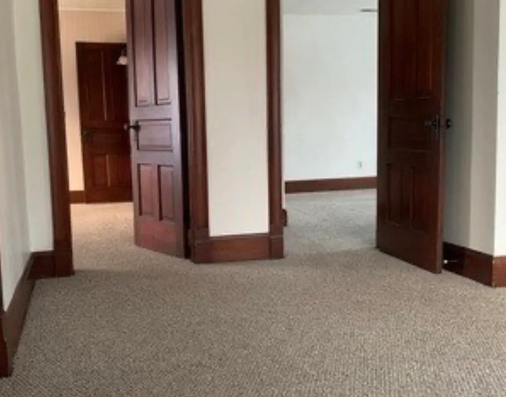 2 bed, 950 sqft, $1,500 — Photo 4