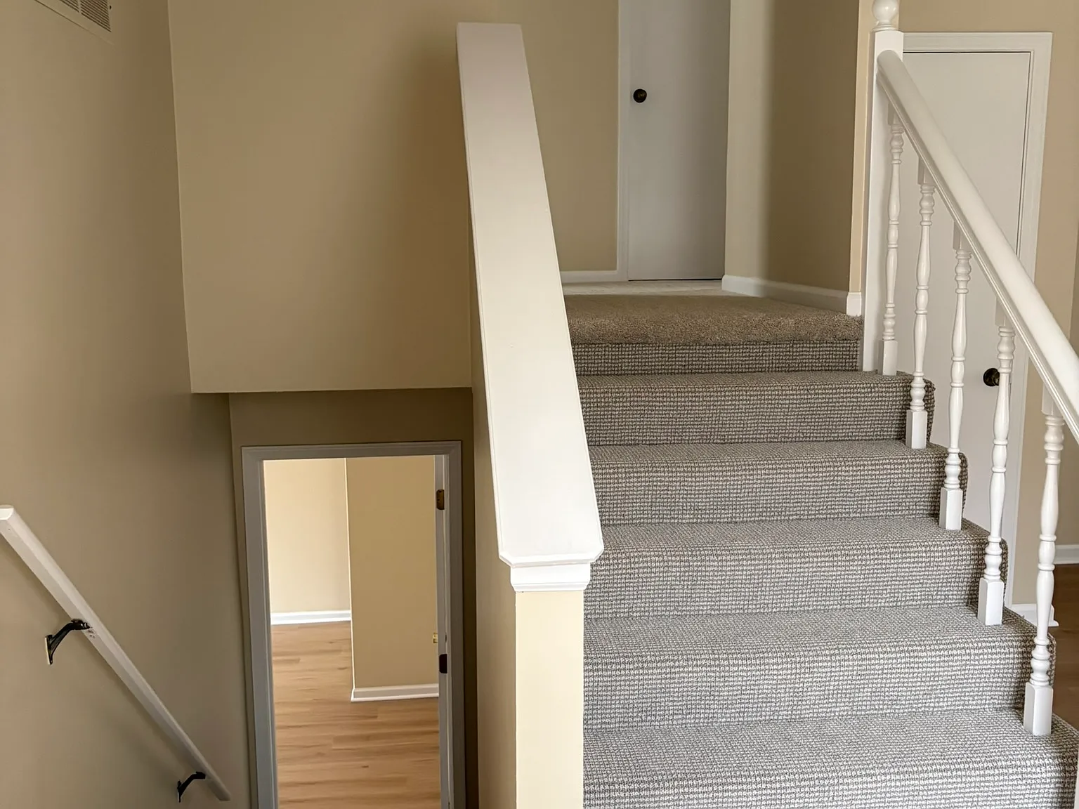 3 bed, 1400 sqft, $1,795 — Photo 3